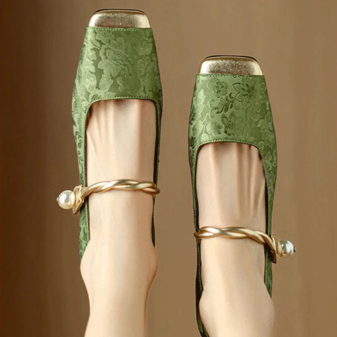 Isabella | Women's Gold Heels